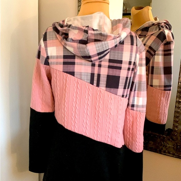 SWEATSHIRT HOODIE PINK PLAID UNIQUE SIZE SMALL - Picture 2 of 4